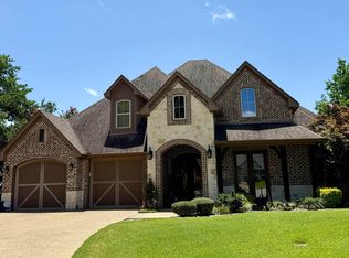 3808 Summerset Ct, Longview, TX 75605