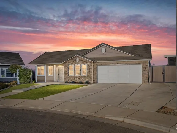 13216 Morning Song St, Bakersfield, CA 93314