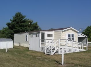 52124 Riddle Rd, Mendon, MI 49072