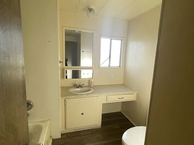 Bathroom #01