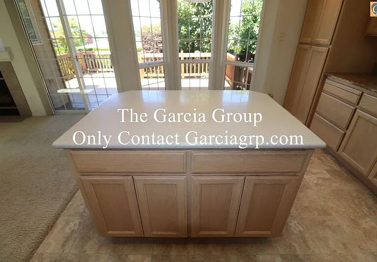 8955 SW Iowa Dr — Photo 8