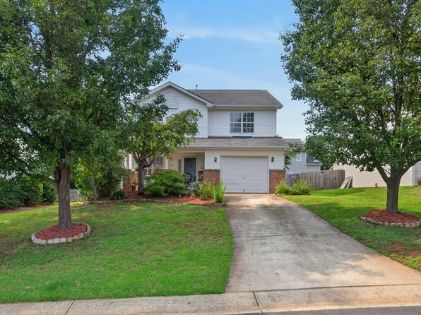 412 Sunland Dr, Mebane, NC 27302