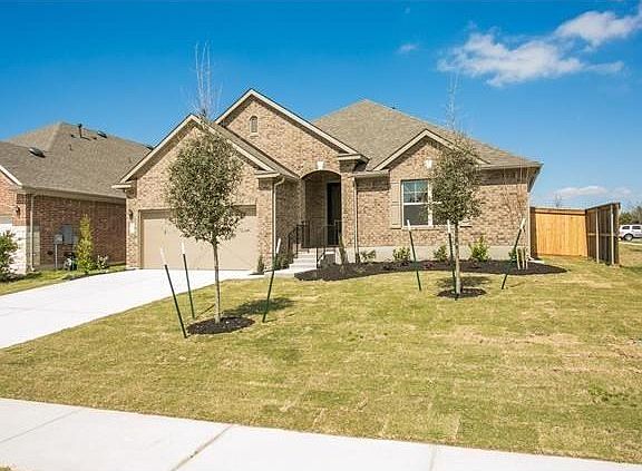 2813StandingJuniper-2