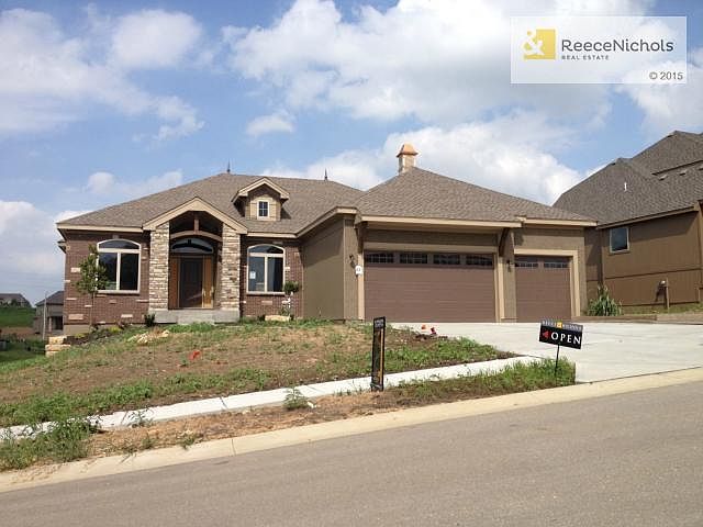 Simulated Front Photo