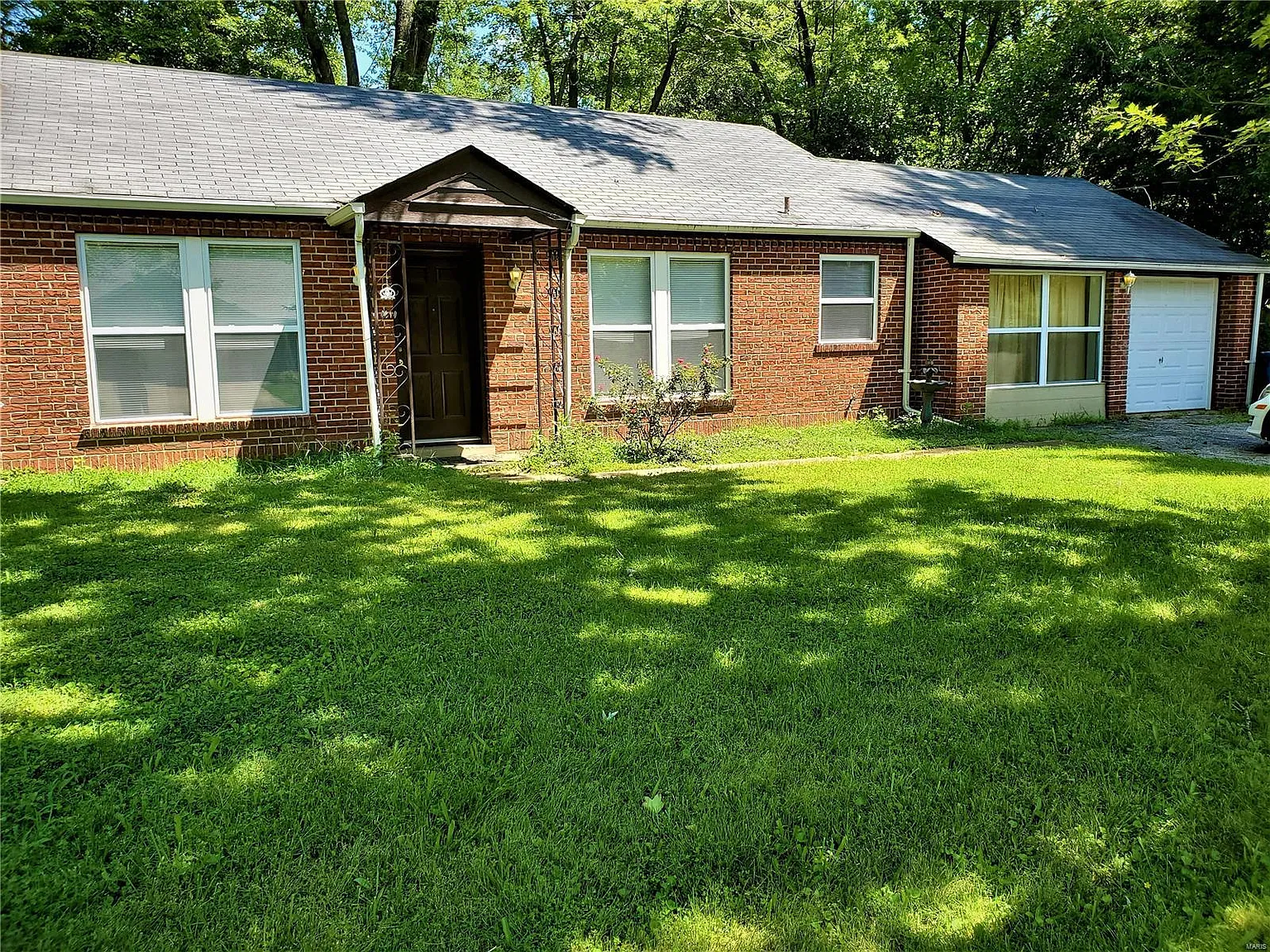 9943 E Concord Rd photo 1