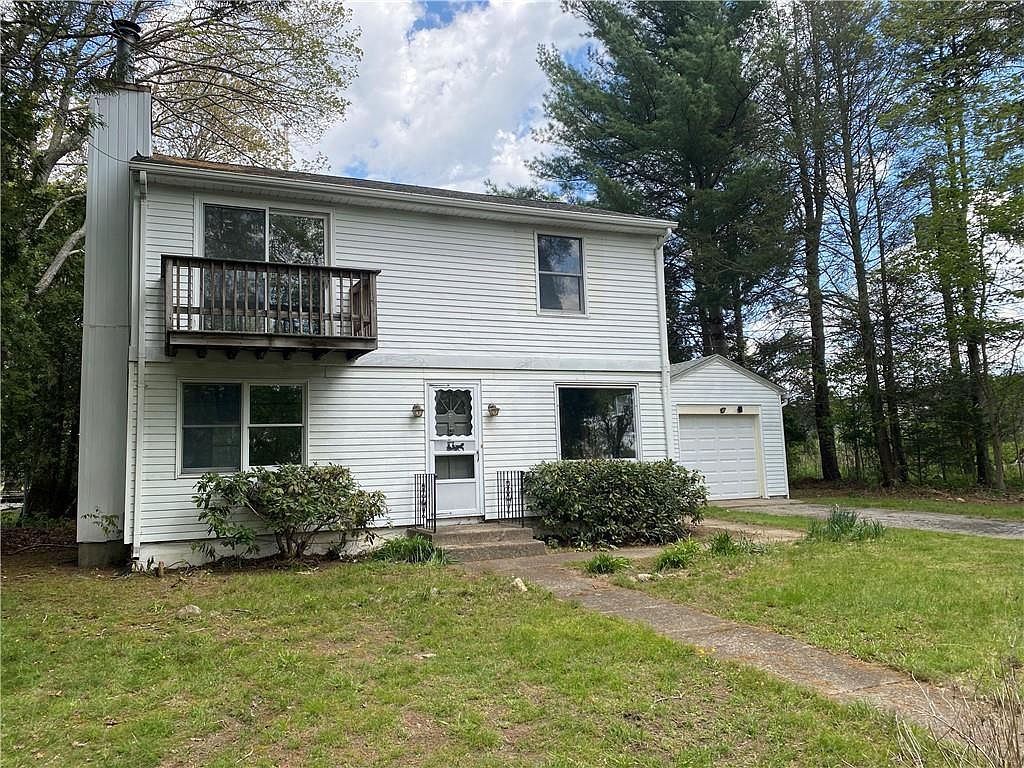 93 Peck Hill Rd, Johnston, RI 02919 | Zillow