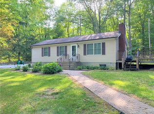 22 E Mountain Rd N, Cold Spring, NY 10516