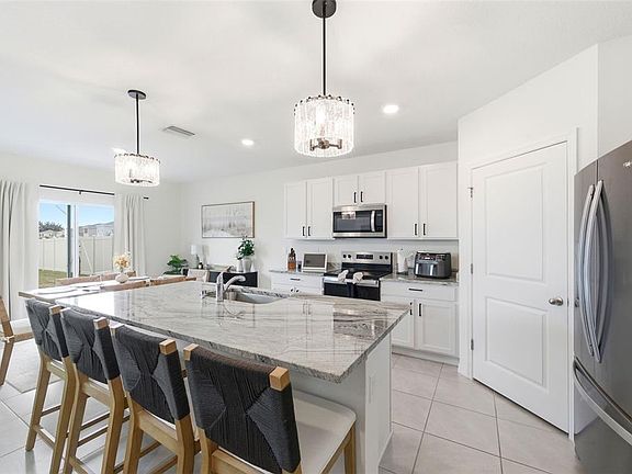 3rd image of 8210 Dolphin Bluff Blvd