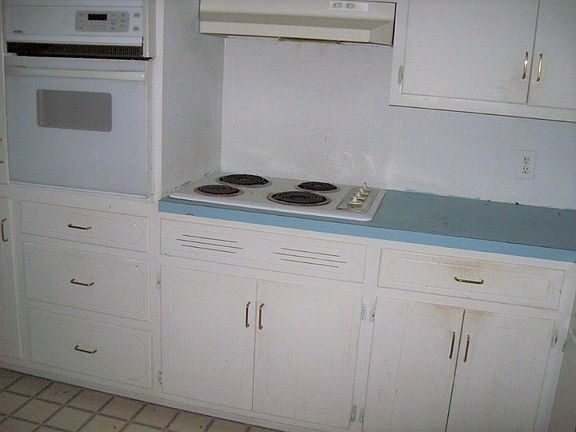 2nd image of 6401 NW Compass Dr