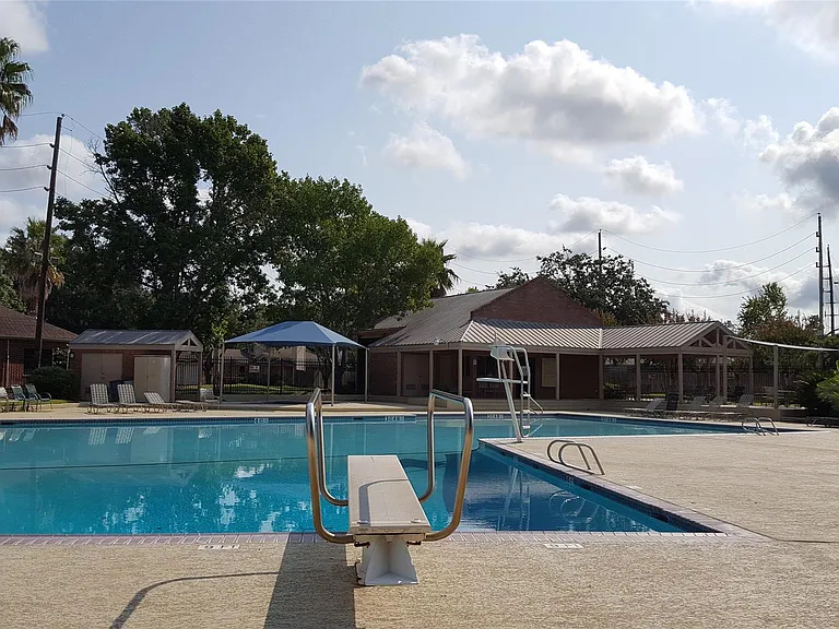 3026 Silver Spring Trl — Photo 37