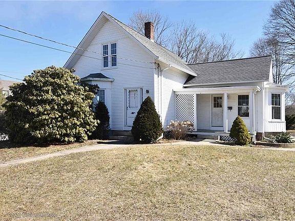 2nd image of 299 Columbia St