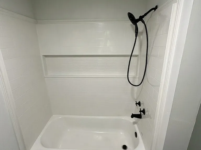 609 Ledford St — Photo 13