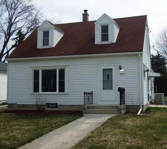 2225 N 23rd St, Sheboygan, WI, 53083