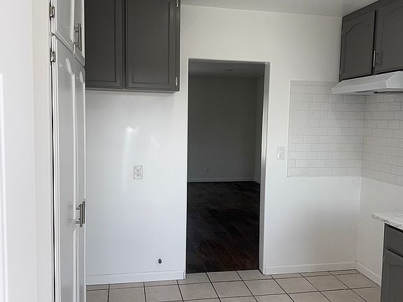 5th image of 6600 Loma Vista Pl APT D