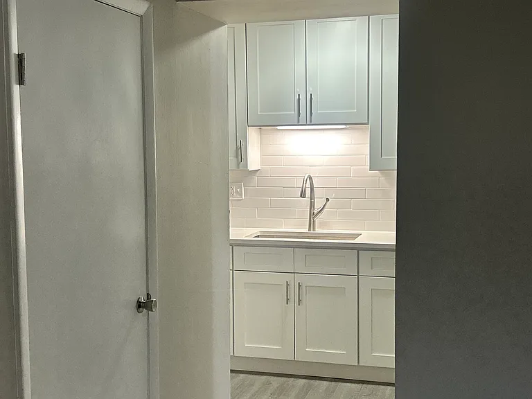 10L Fernwood Dr #10L — Photo 6