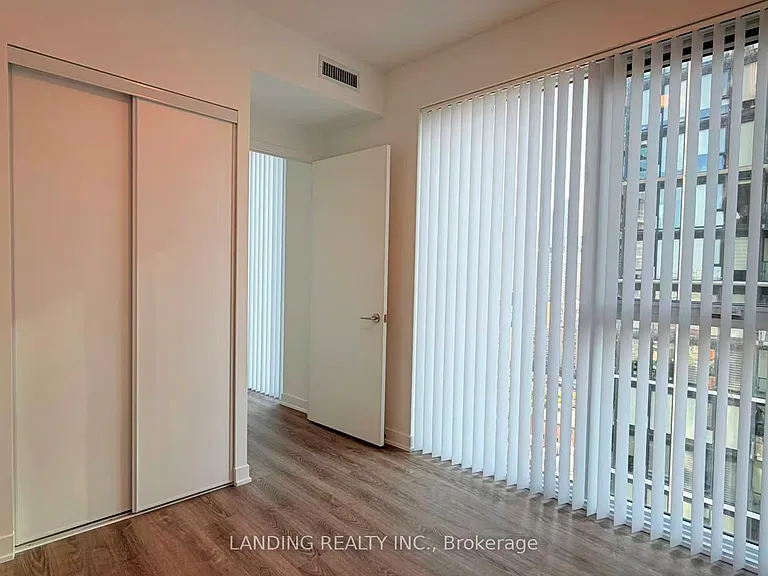 180 Front St E #2110 — Photo 10