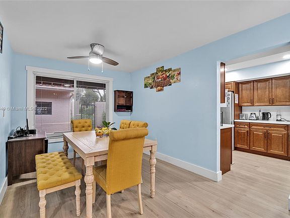 5th image of 607 Lake Blvd #607