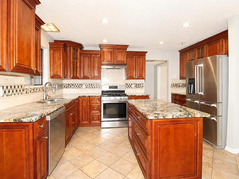 2515 Pressmen Dr — Photo 11