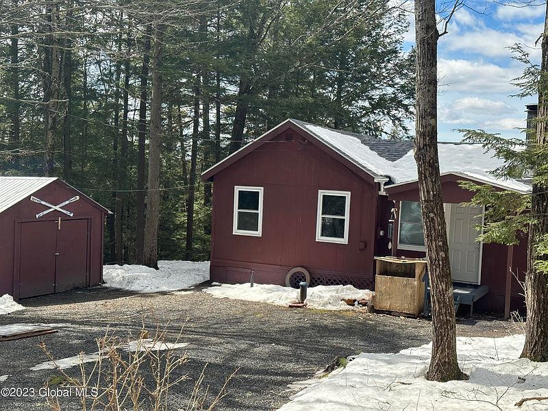 2nd image of 56 Hampton Heights Way