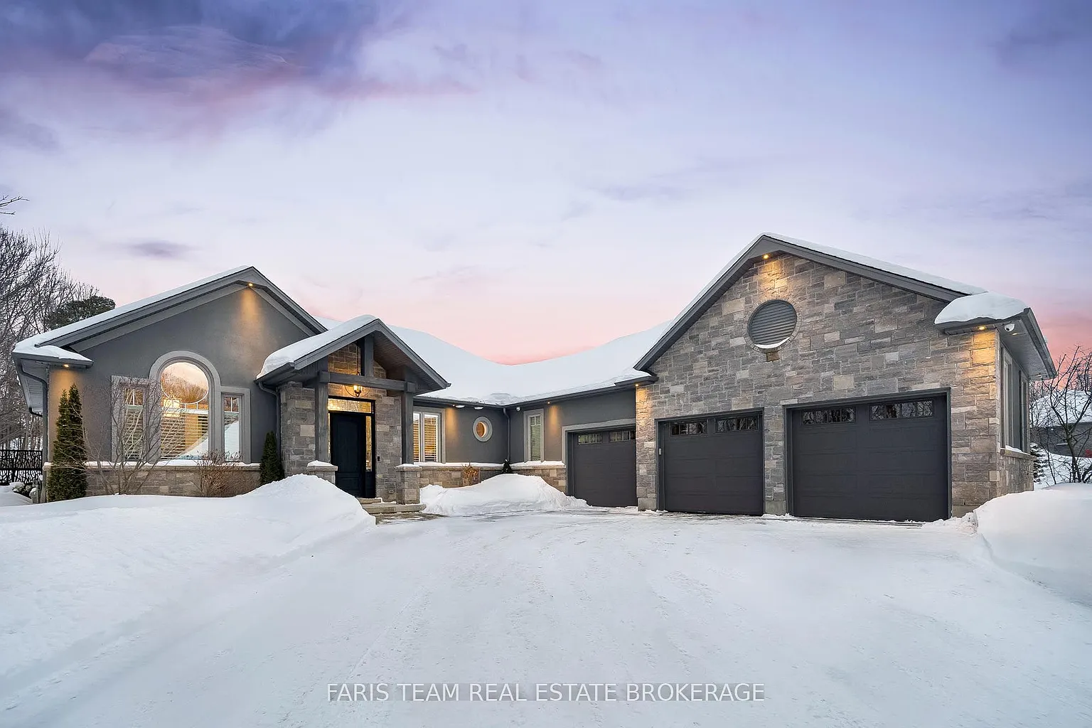 142 Mennill Dr photo 1