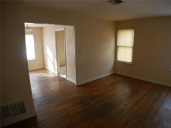 2nd image of 4033 Verner Dr