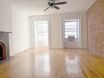 402 West 22nd Street, #4R