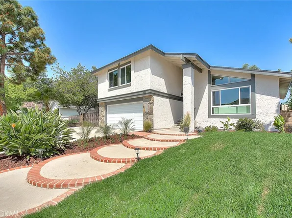 6581 E Carnegie Ave, Anaheim, CA 92807