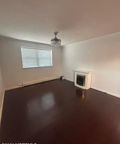 402 4th Ave NE #106 — Photo 6