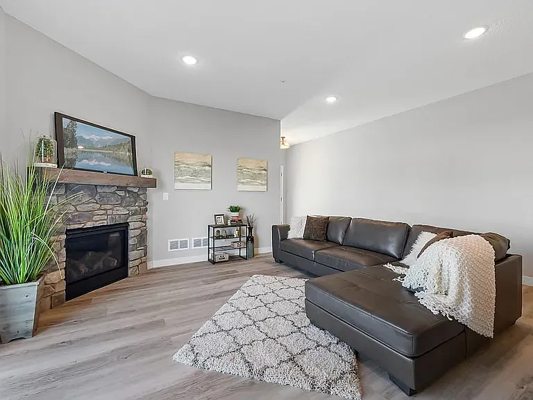 7341 Kalland Cir NE — Photo 25