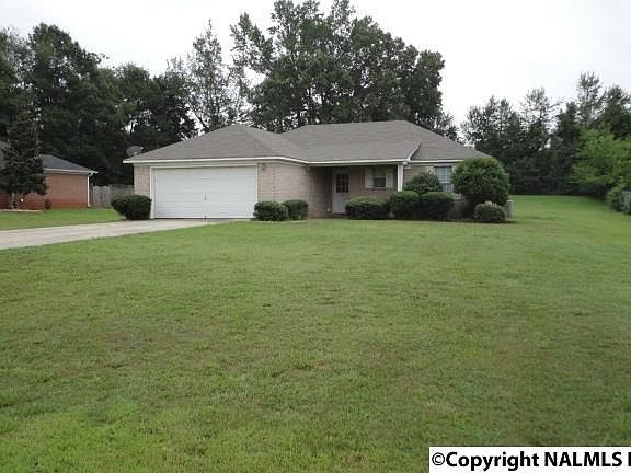 2nd image of 198 Brook Wind Dr
