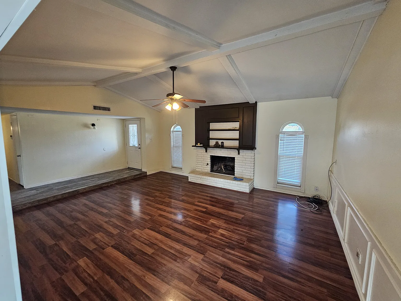 4 bed, 2125 sqft, $3,000 — Photo 3