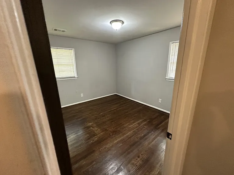 2929 Fantasy Ln — Photo 18