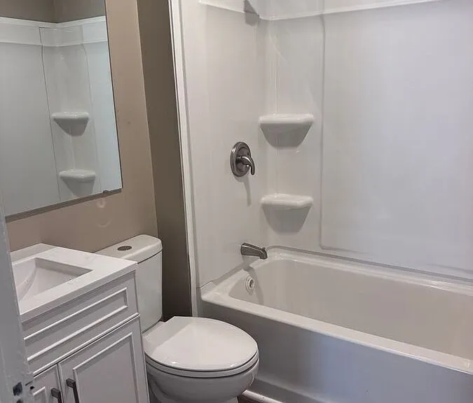306 Poplar St — Photo 7