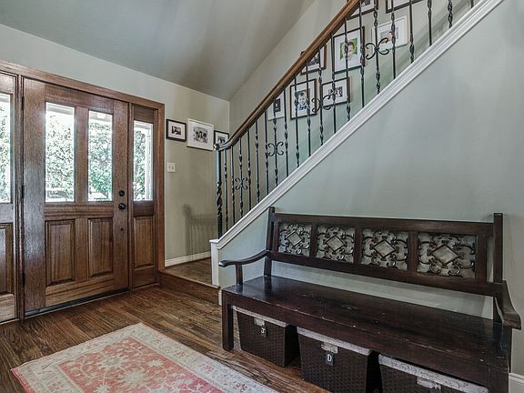 3rd image of 7020 Chipperton Dr