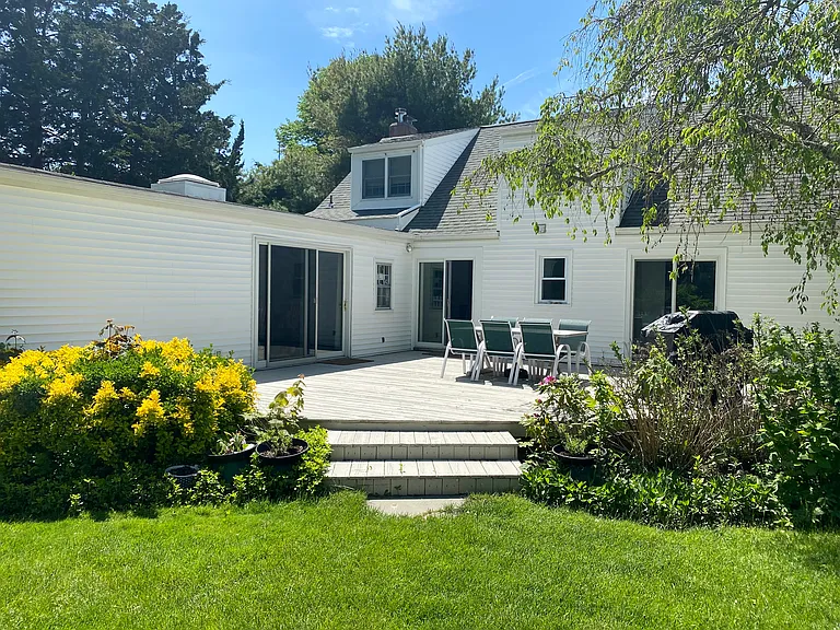 24 Woodland Ave — Photo 27