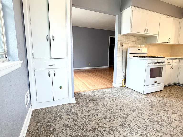 7818 W Morgan Ave — Photo 8