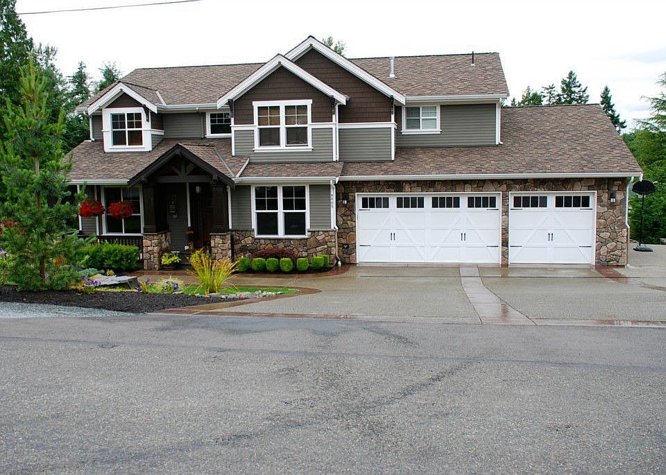 1st image of 9905 29th Street Ct E