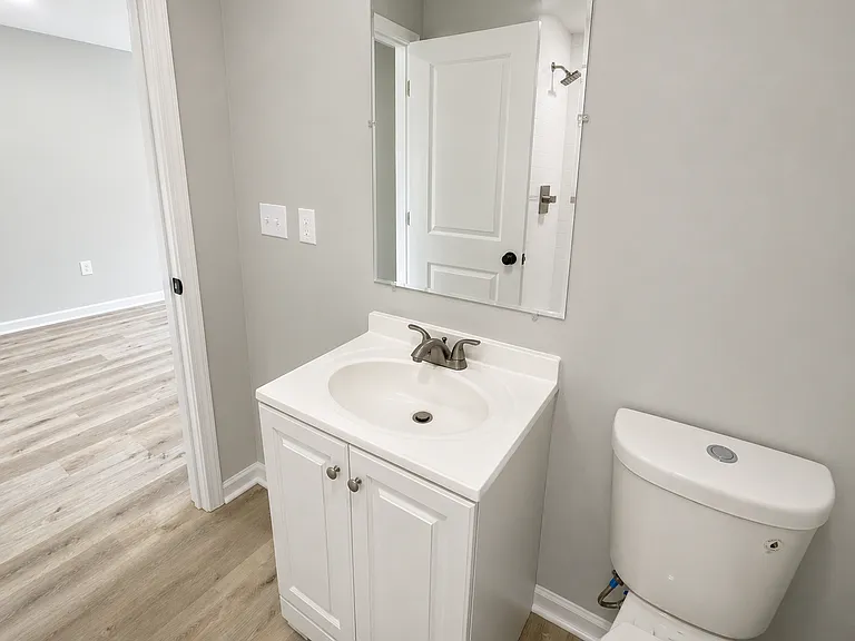 2513B Bratton St — Photo 15