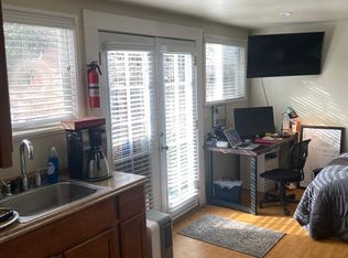 1369 Tomlee Dr #B, Berkeley, CA 94702