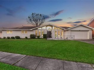 4737 Ithaca St, Metairie, LA 70006