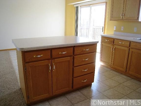 3rd image of 419 Sunwood Park Dr