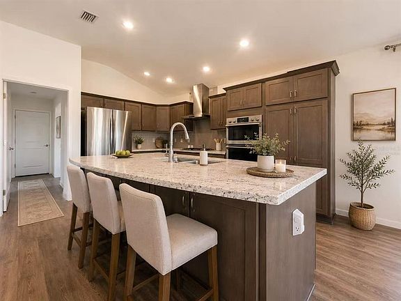 4th image of 11216 Roz Way