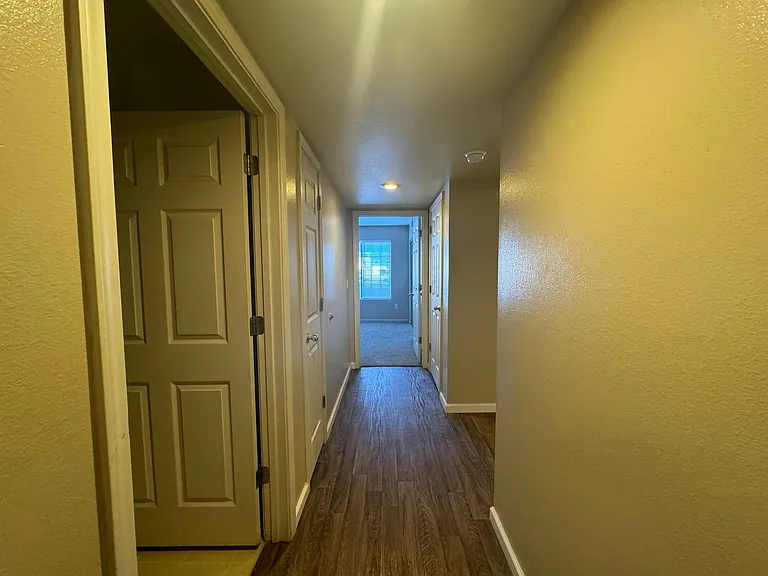 125-139 Hickory Ridge Dr — Photo 8