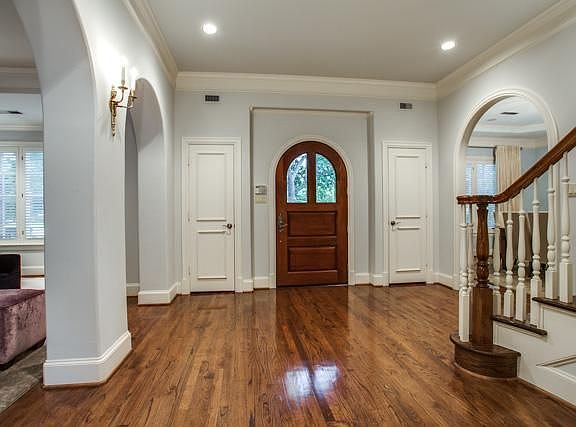 2nd image of 6247 Stefani Dr