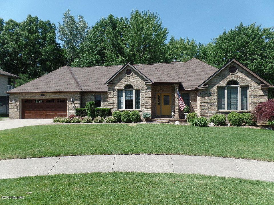 1st image of 1235 Heather Ct