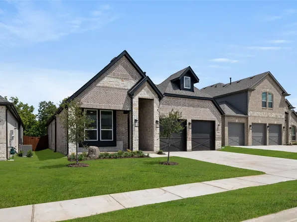 2211 Pelican Dr, Mansfield, TX 76063