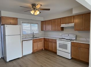 9 Accera Dr #9, Hillside, IL 60162