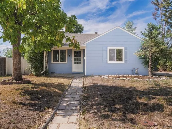 925 Moline Street, Aurora, CO 80010