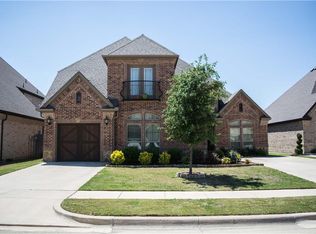 8320 Sandhill Crane Dr, Fort Worth, TX 76118