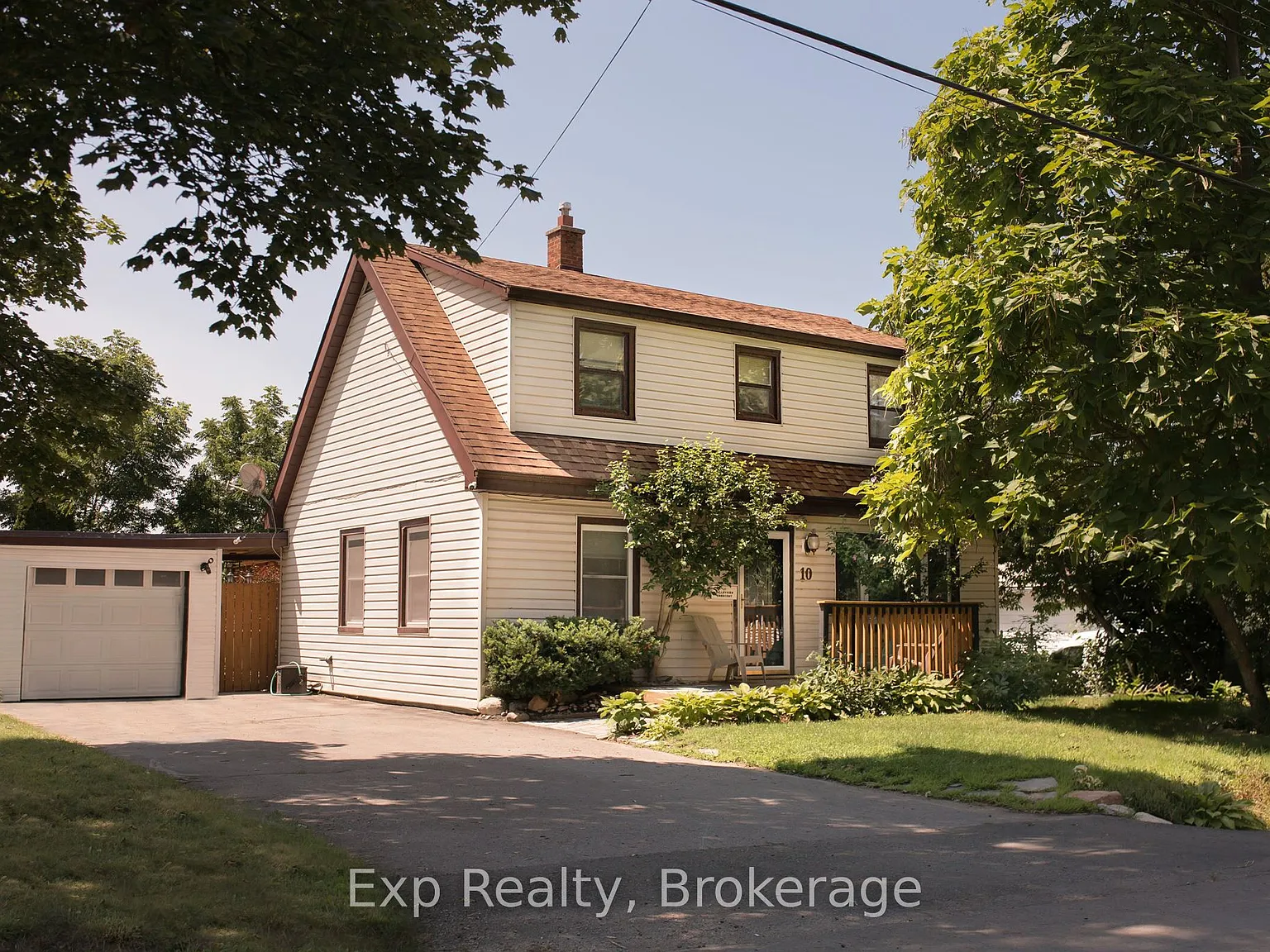 4 bed, $2,650 — Photo 1